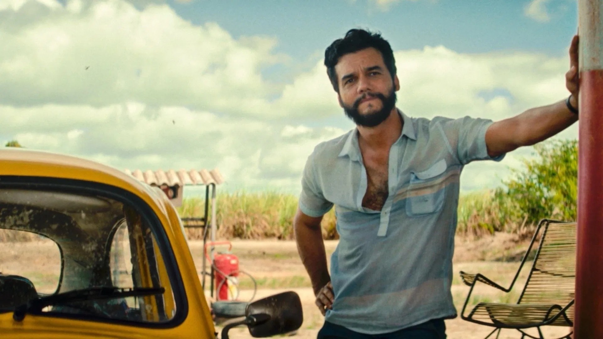 Wagner Moura como Marcelo em O Agente Secreto (Reprodução)