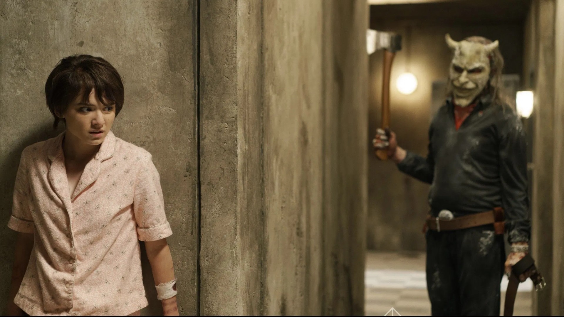 Madeleine McGraw como Gwen em O Telefone Preto 2 (Reprodução / Universal Pictures)