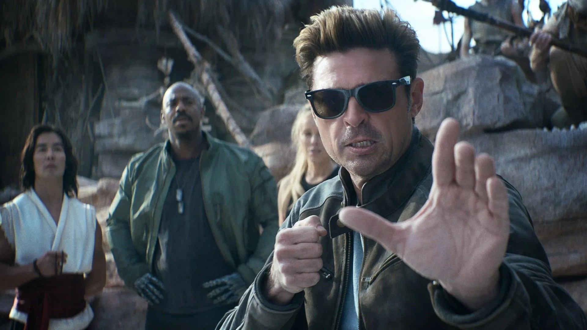 Karl Urban como Johnny Cage em Mortal Kombat 2 (Reprodução / Warner Bros.)