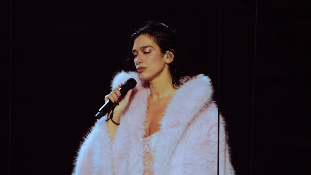 Busca por ingressos para os shows de Dua Lipa no Brasil dispara; saiba por que