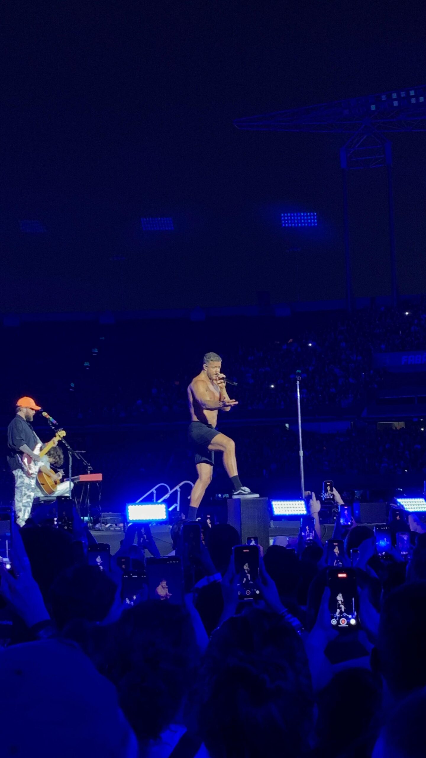 Imagine Dragons anima o público paulista em show lotado no Morumbis