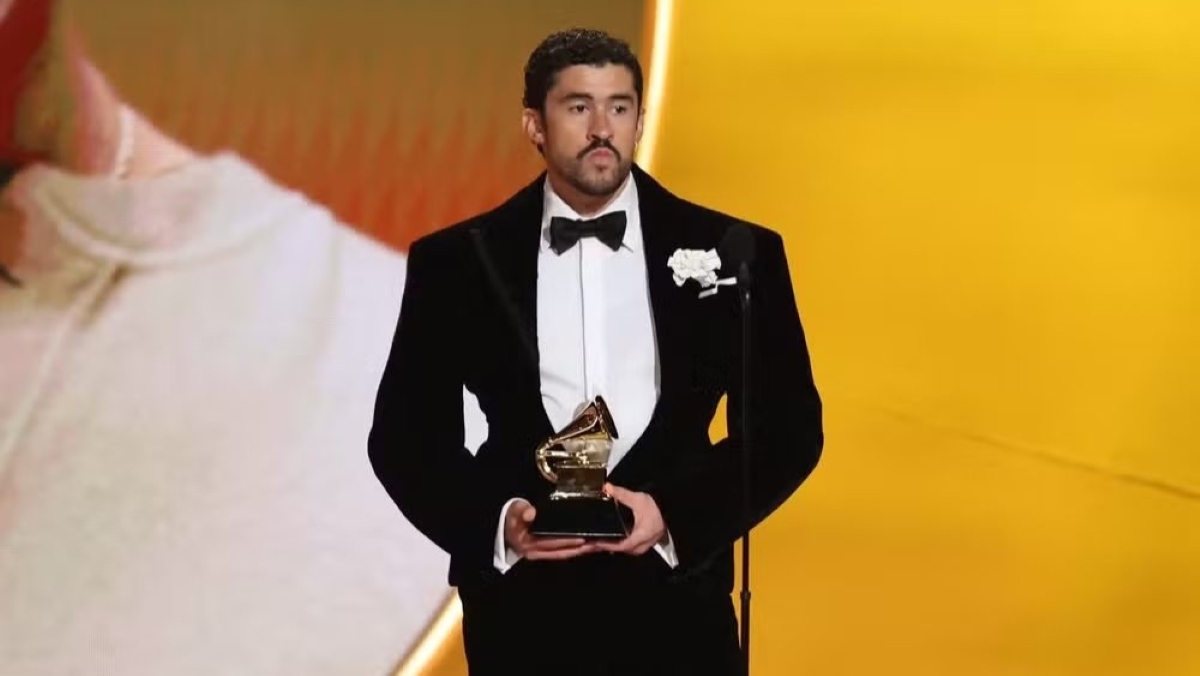 Bad Bunny no Grammy 2026 (Reprodução/X)
