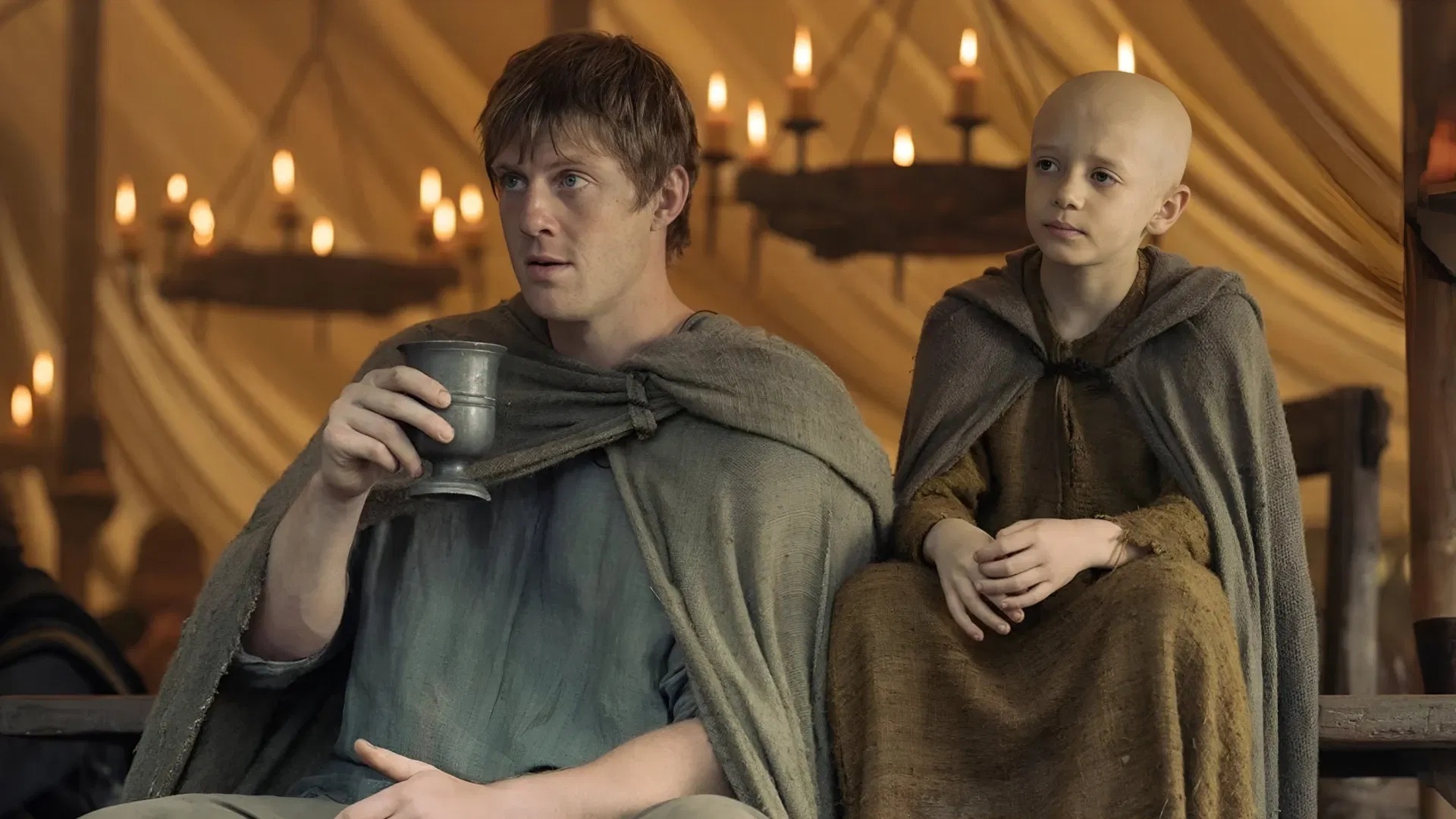 Dunk (Peter Claffey) e Egg (Dexter Sol Ansell) em O Cavaleiro dos Sete Reinos (Reprodução/HBO Max)