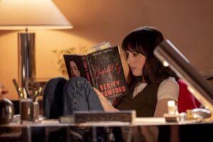 Trailer de Verity traz Anne Hathaway e Dakota Johnson em suspense