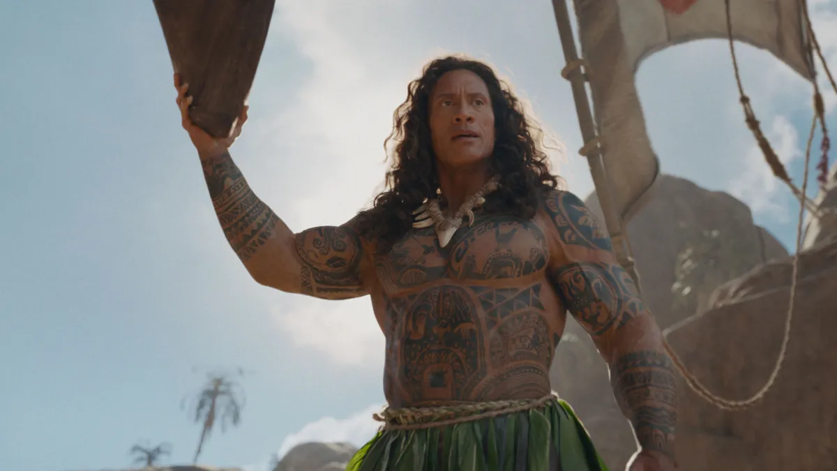 The Rock com Mauwi em cena do live action de Moana