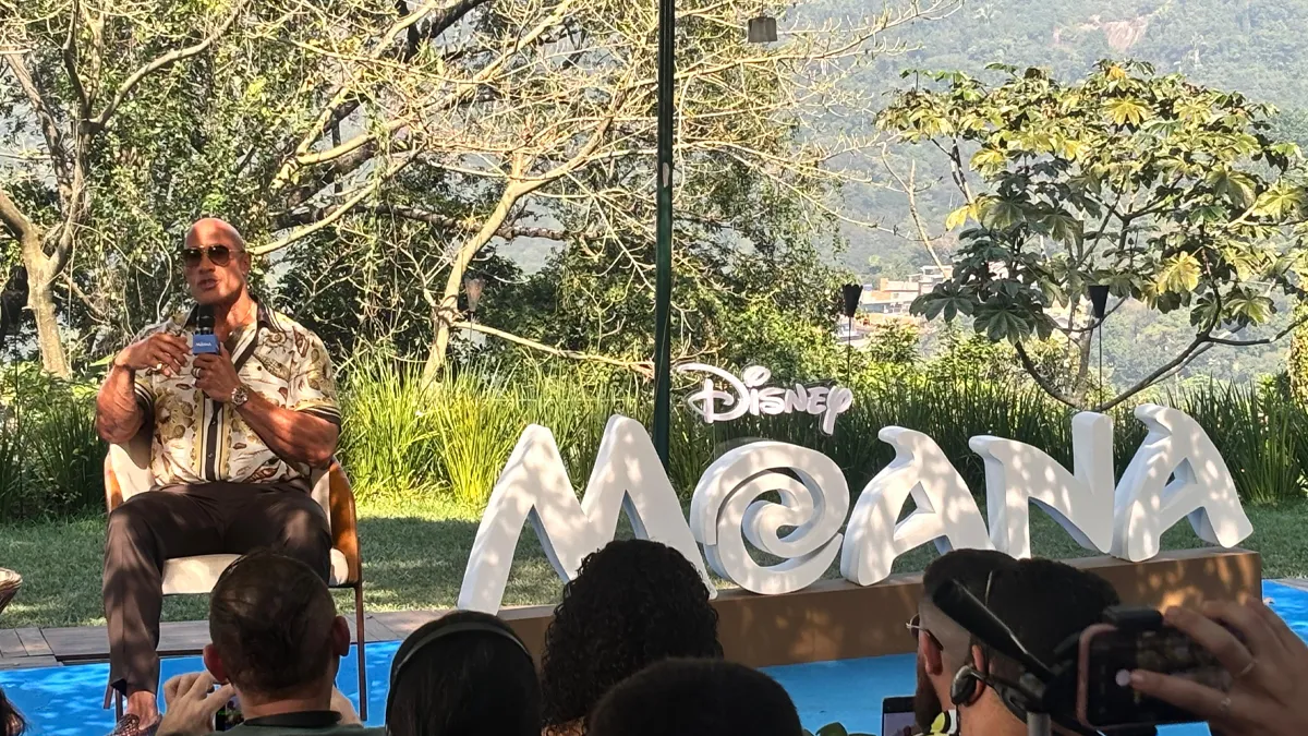 The Rock durante evento de Moana no Brasil.